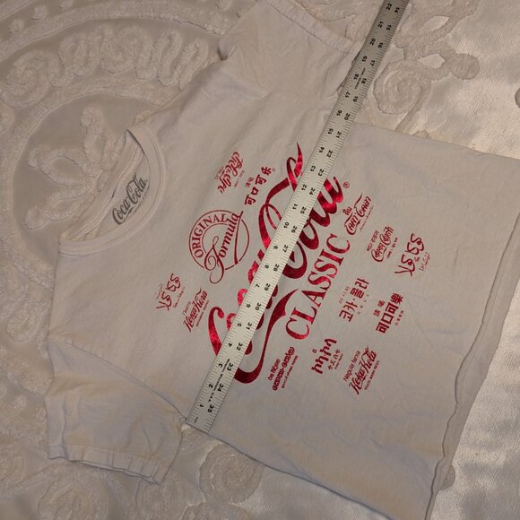 Coca-Cola in many languages cropped t-shirt Small - Picture 5 of 9